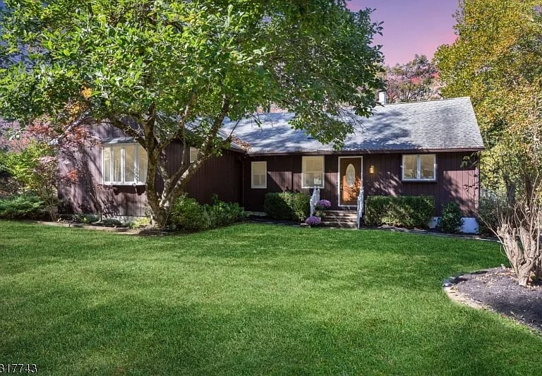 251 Musconetcong River Rd