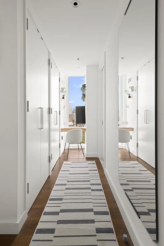 50 Bridge Park Drive Unit: 20D
