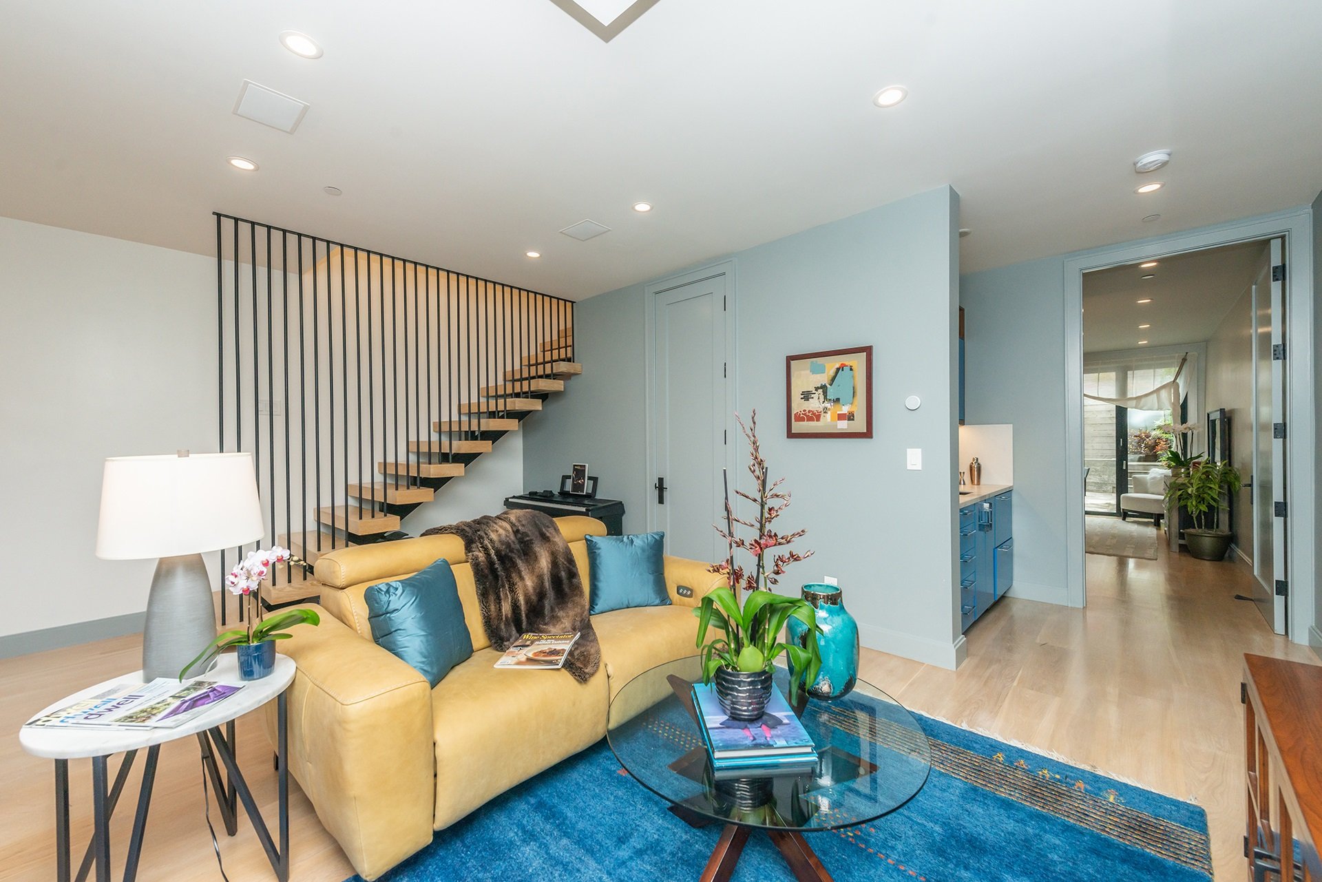 858 Ashbury