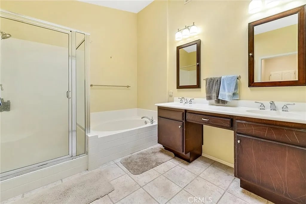 116 Peppertree Ln