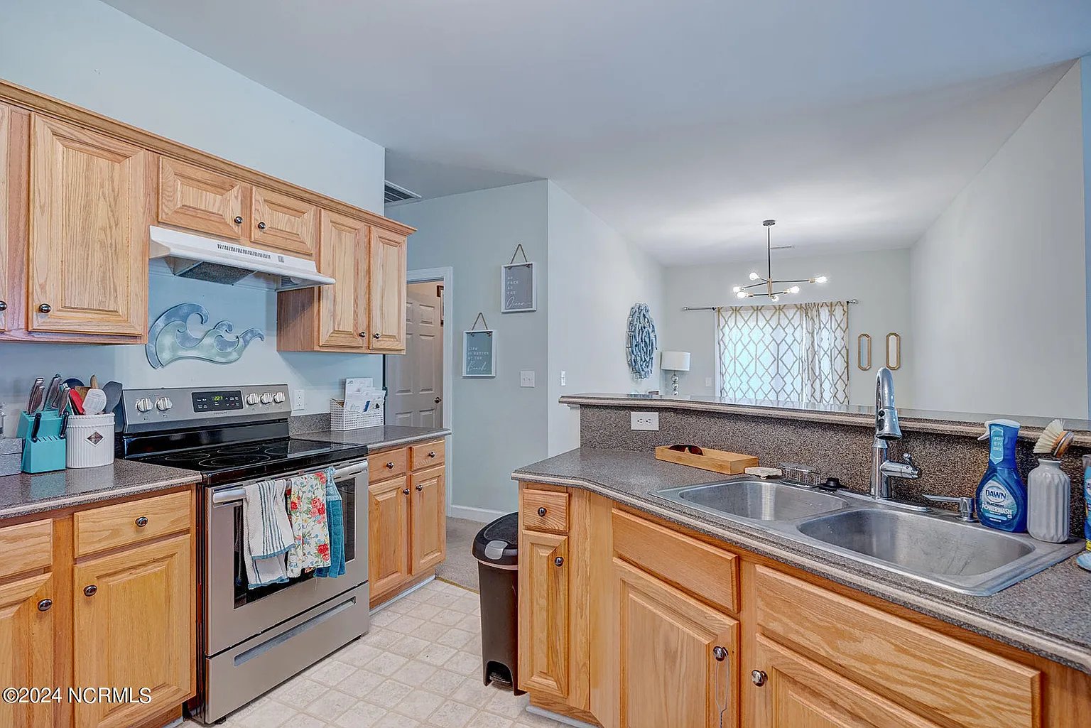 154 Raye Dr