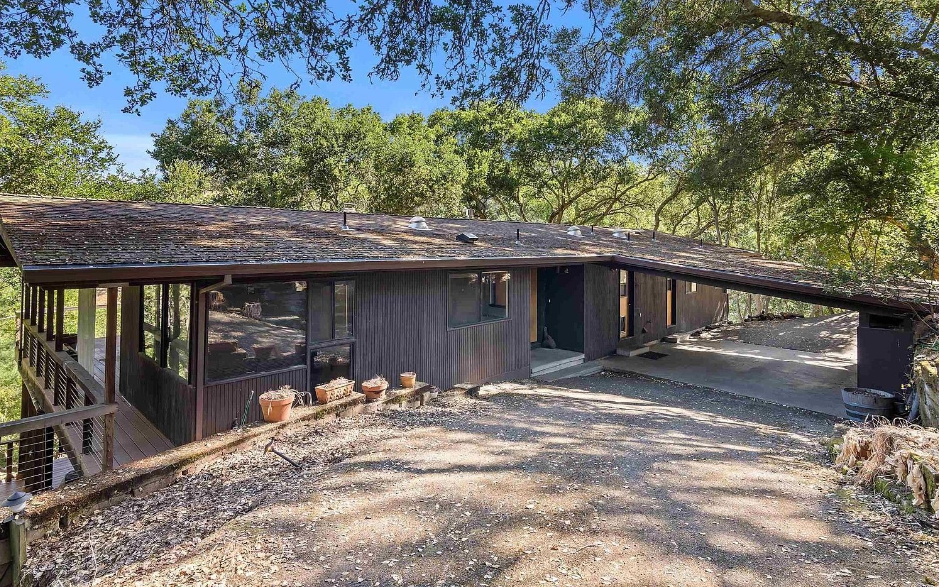 639 Miner Rd