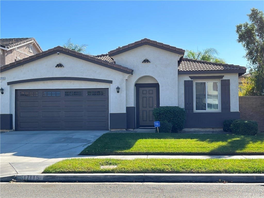 17115 Grapevine Ct
