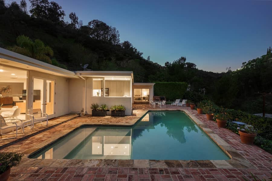 10212 Cielo Dr
