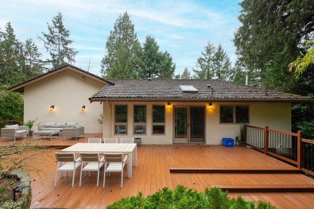 4397 Rockridge Rd