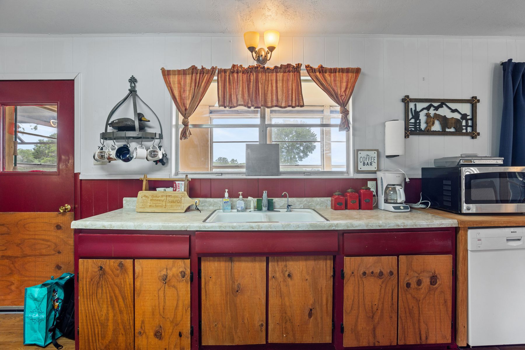 LEGACY LAKESIDE RANCH | Salado, TX