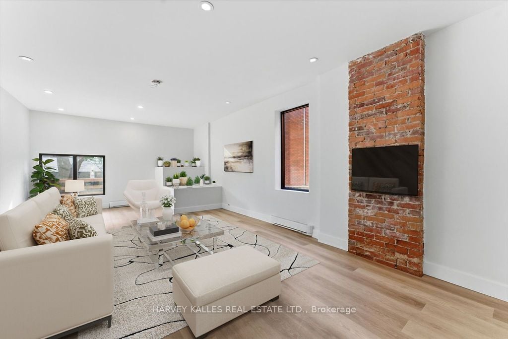 Steps to Trinity Bellwoods