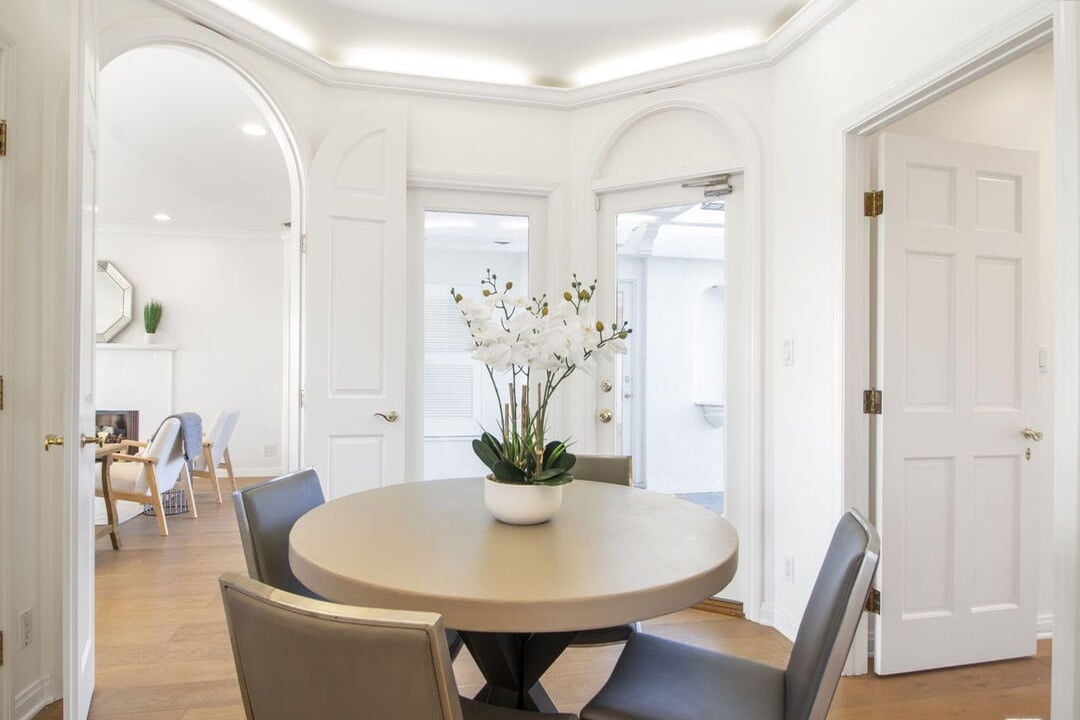 905 Berkeley St, 90403