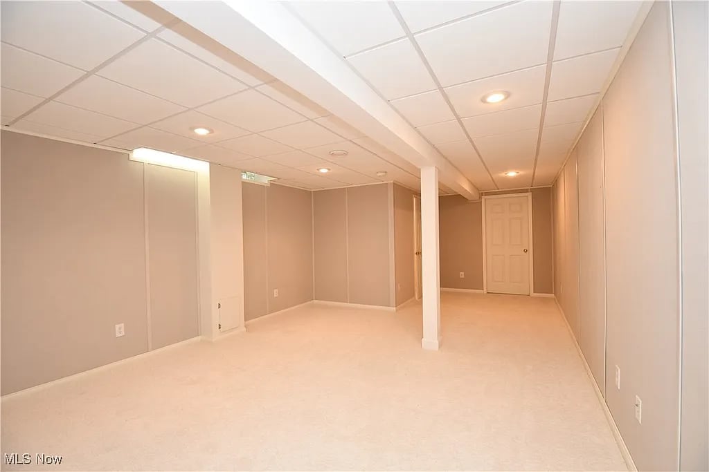 410 W Glengary Cir