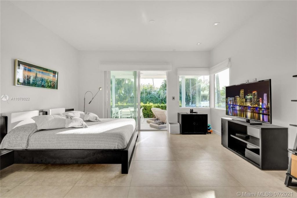 Key Biscayne Estate Closes at $8.25M