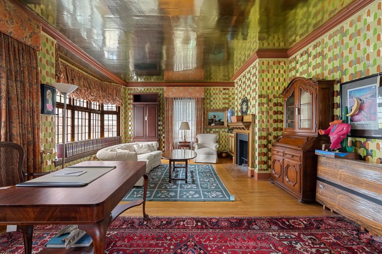 517 Commonwealth Ave