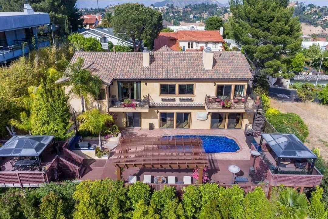 Celestia Crest, Venus Dr, 90046