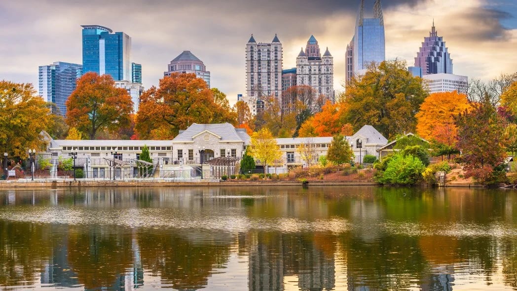 The Benefits of Living Near Atlanta’s Business Districts