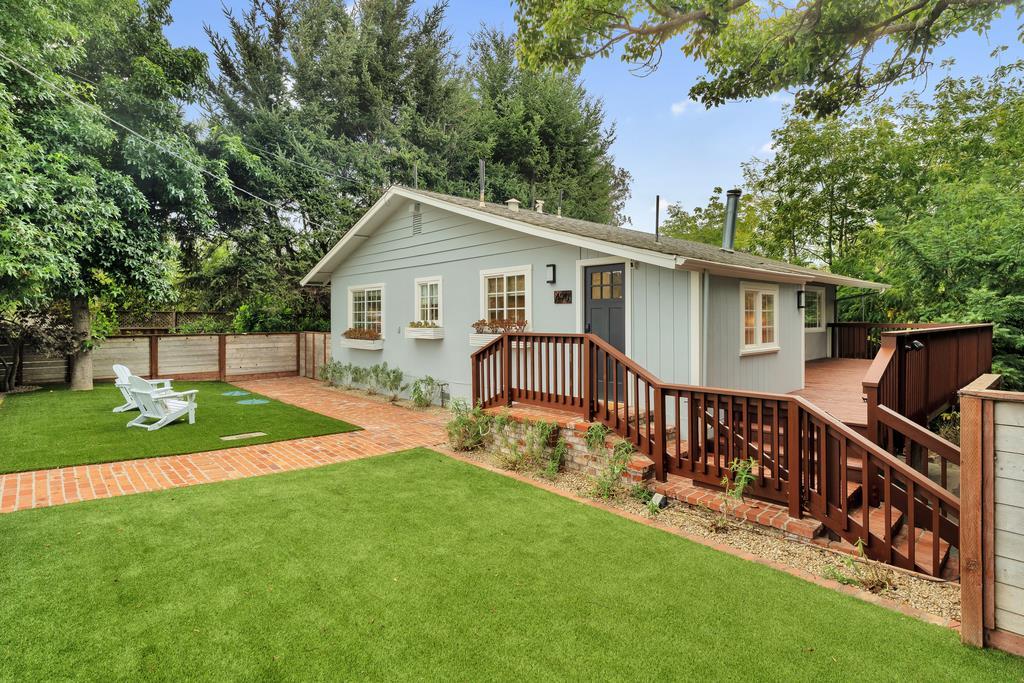 490 Corralitos Rd