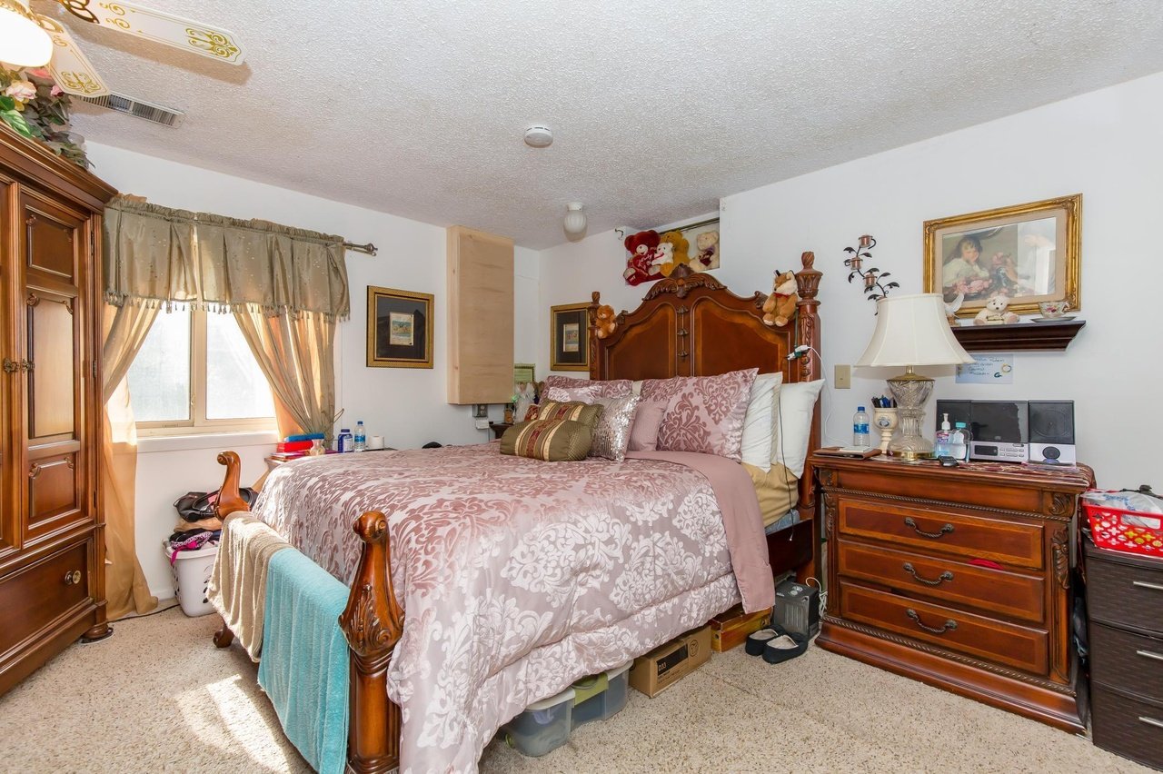 4055 Halite Ln