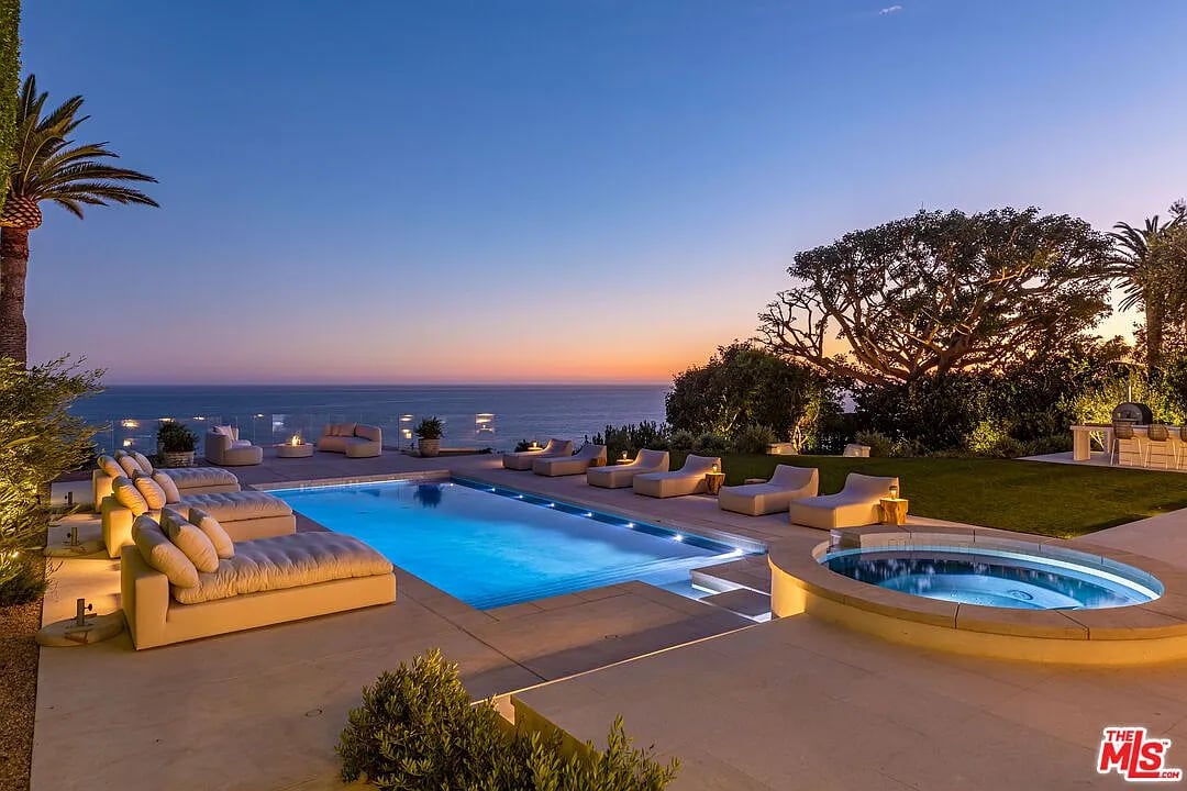 24824 Pacific Coast Highway