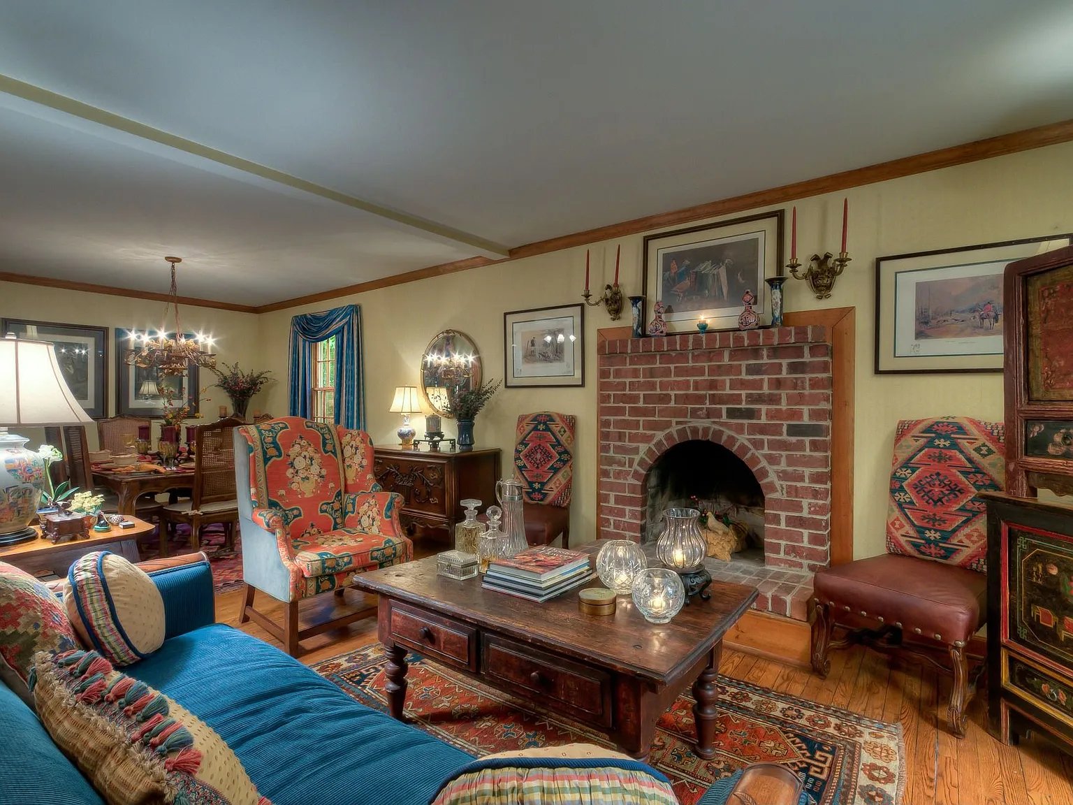515 Bridlepath Dr