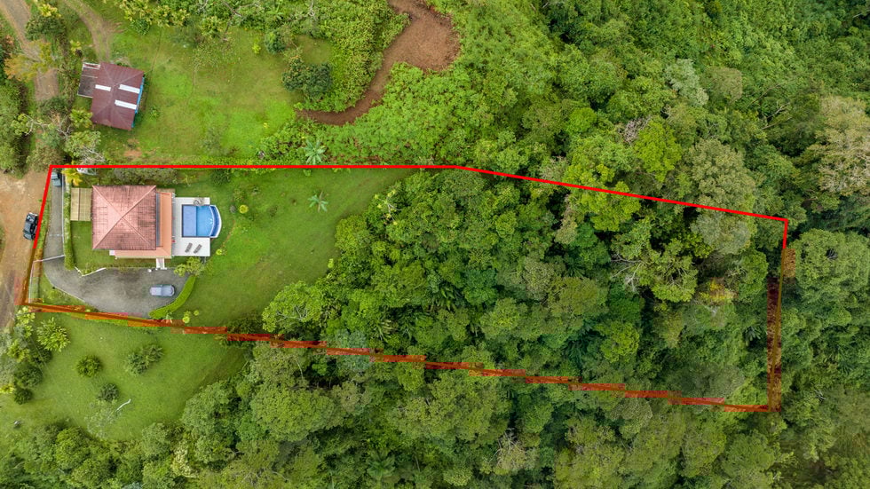 Reduced! Tinamastes Home with Panoramic Ocean and Mountain Views