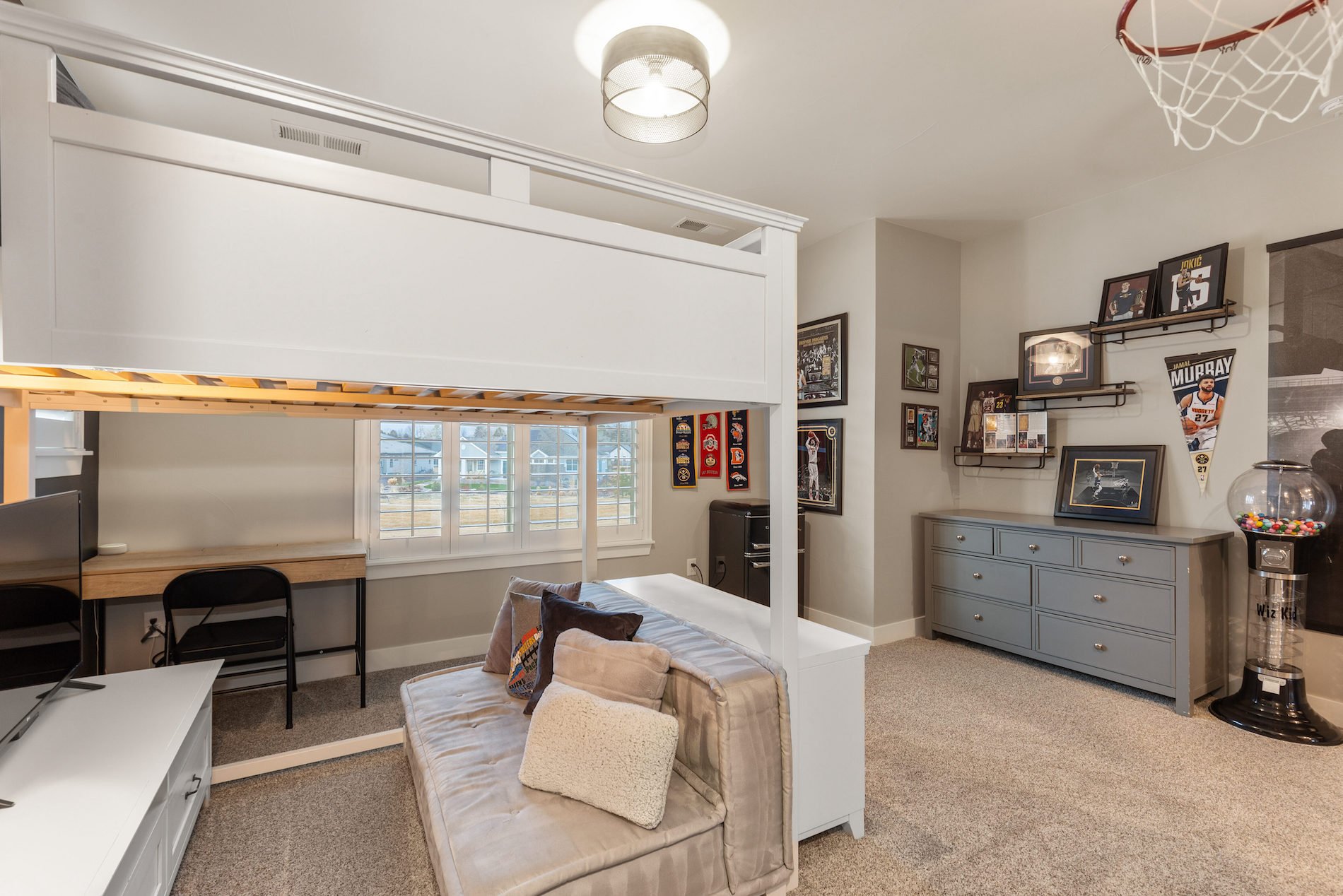 26 Damsire Drive