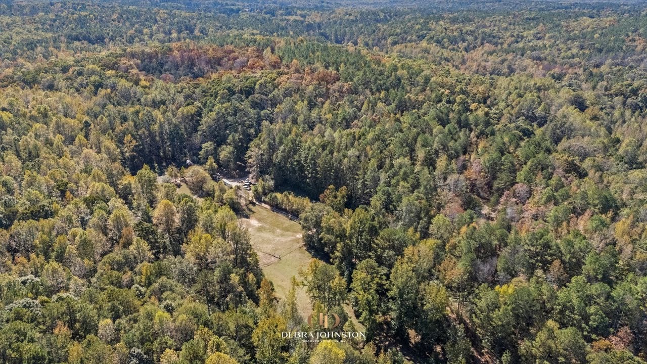 7790 Atlanta Newnan Rd, Chattahoochee Hills, GA