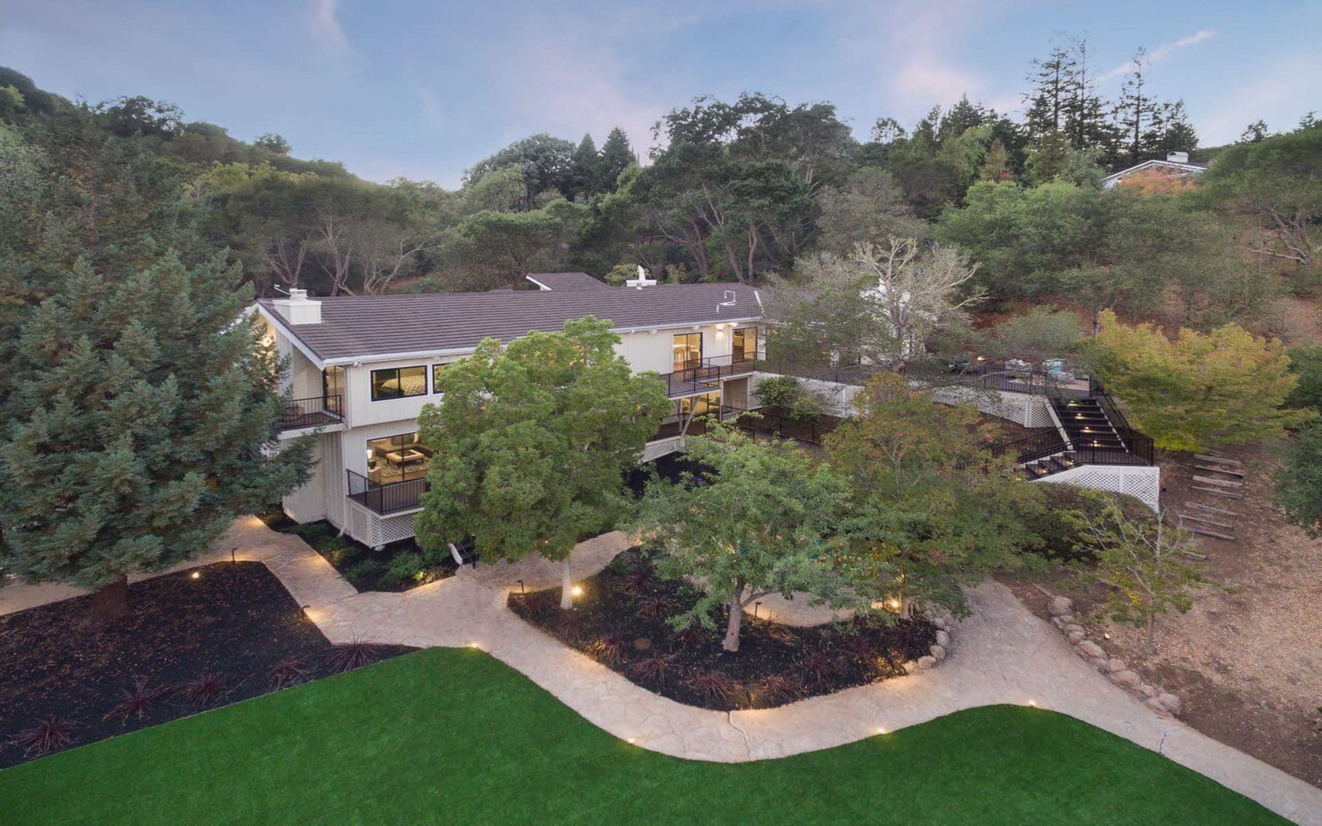 27464 Altamont Rd