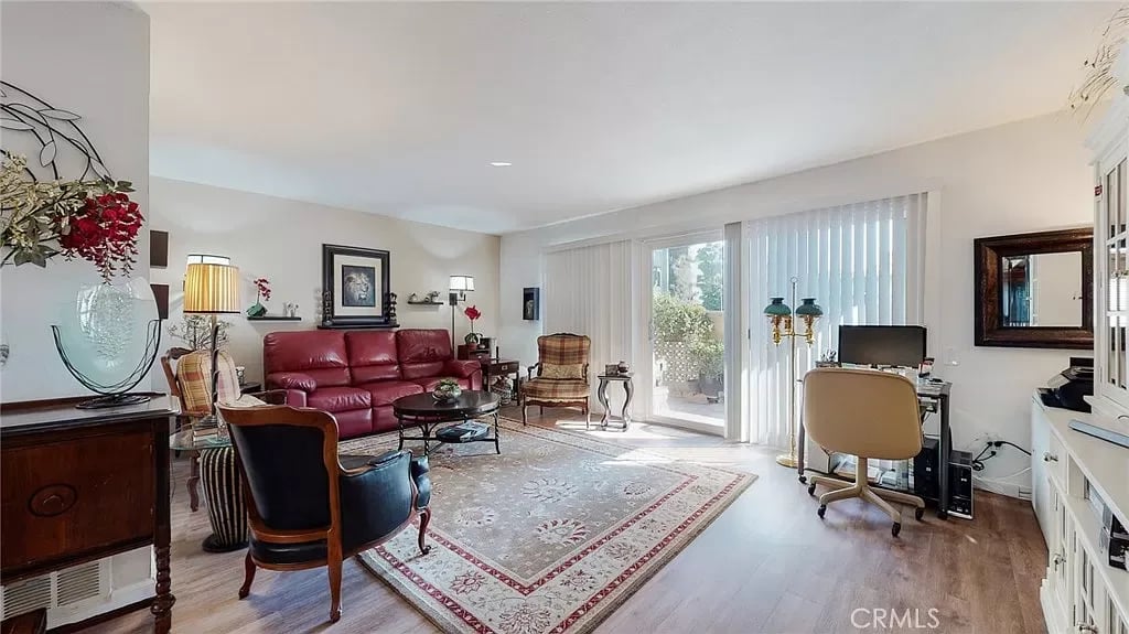 737 N Chippewa Ave Apt C