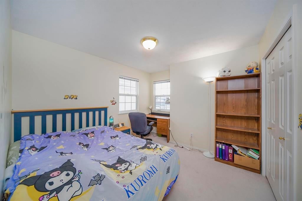 22180 Chaldecott Dr