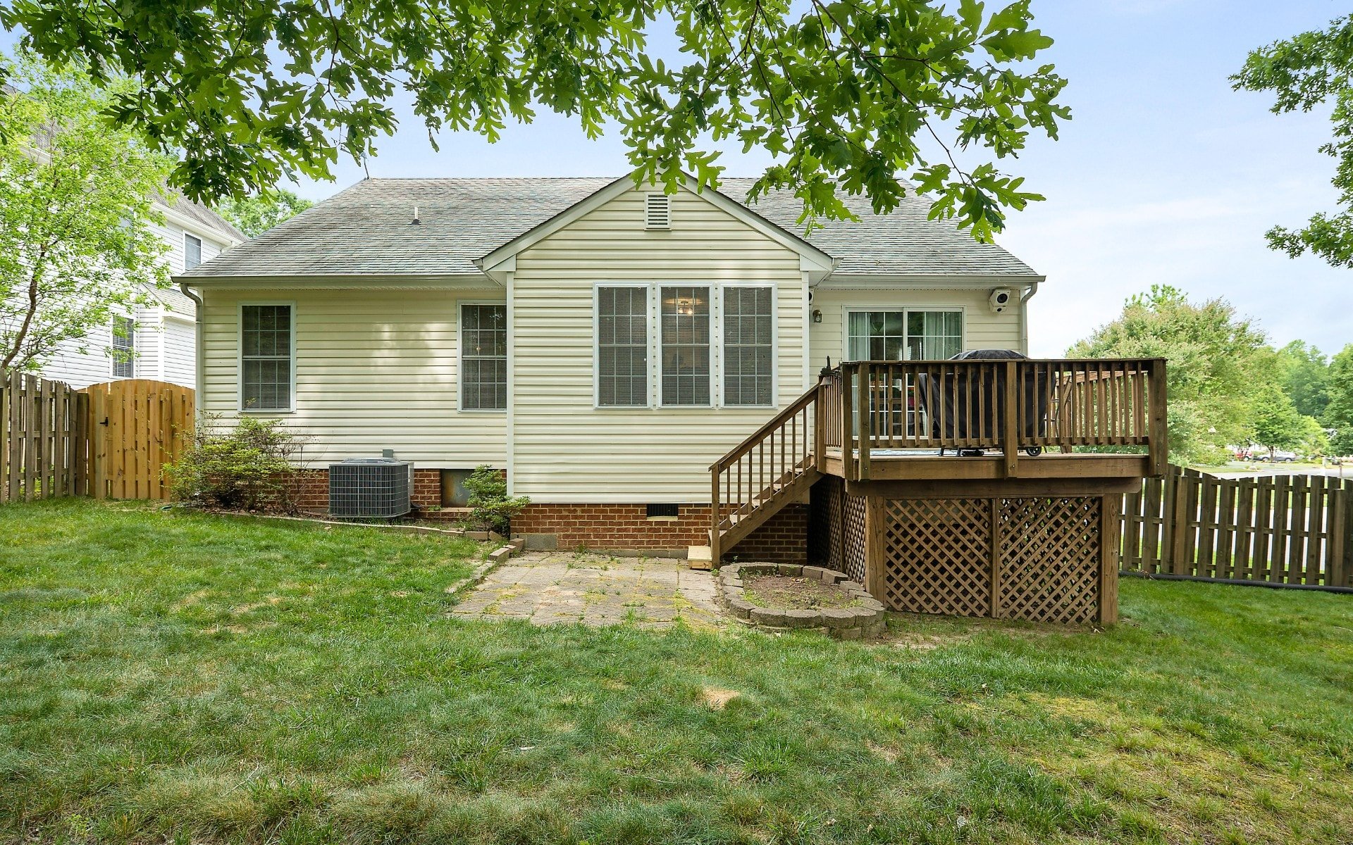 7601 Blue Cedar Drive