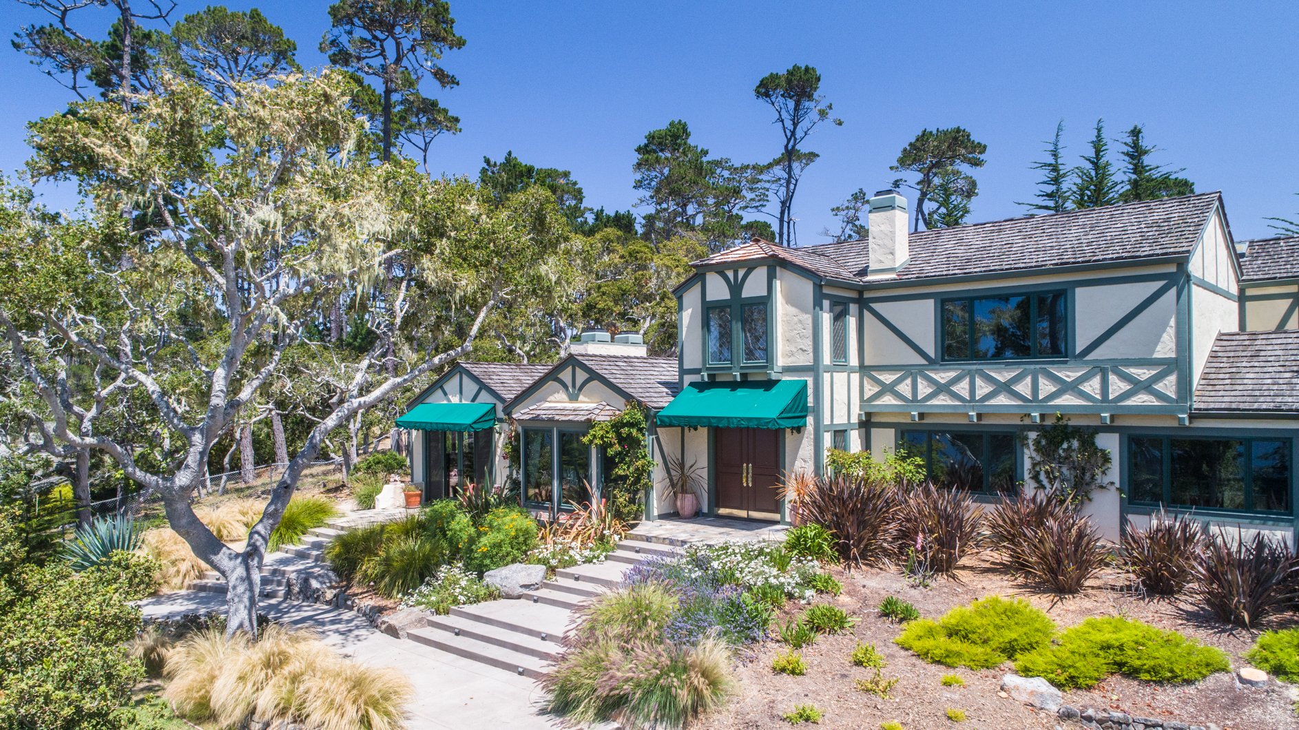 1277 Padre Ln