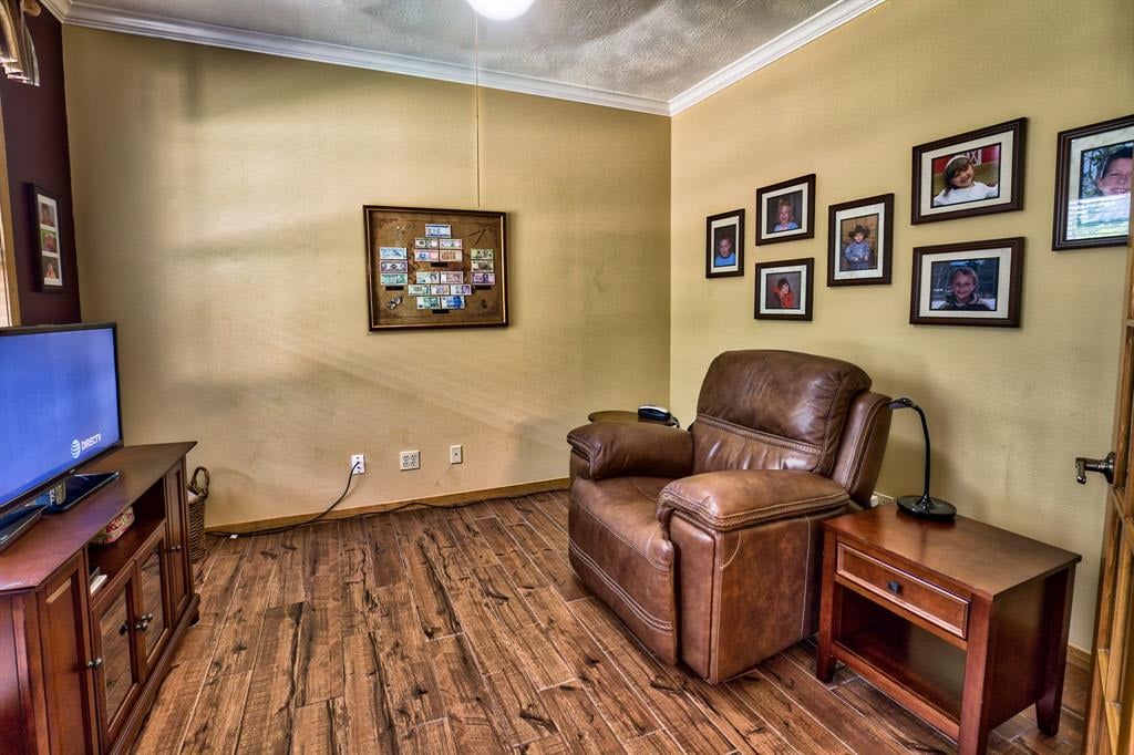 610 Post Oak Road Bellville, Tx 77418