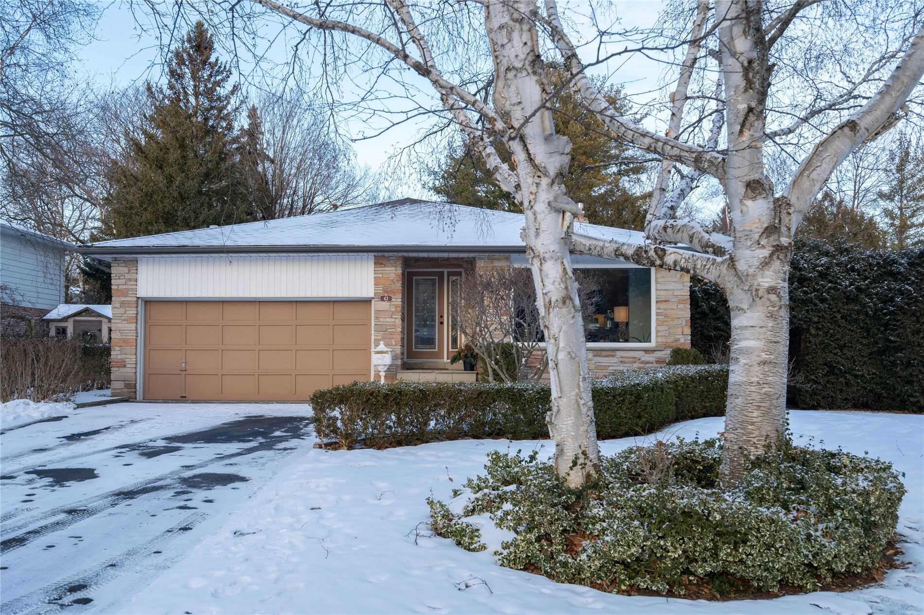 43 Maplewood Rd