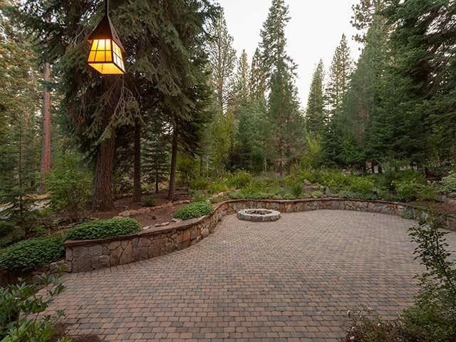 Wooded Sanctuary in Prestigious Lahontan Golf Club- Represented Seller