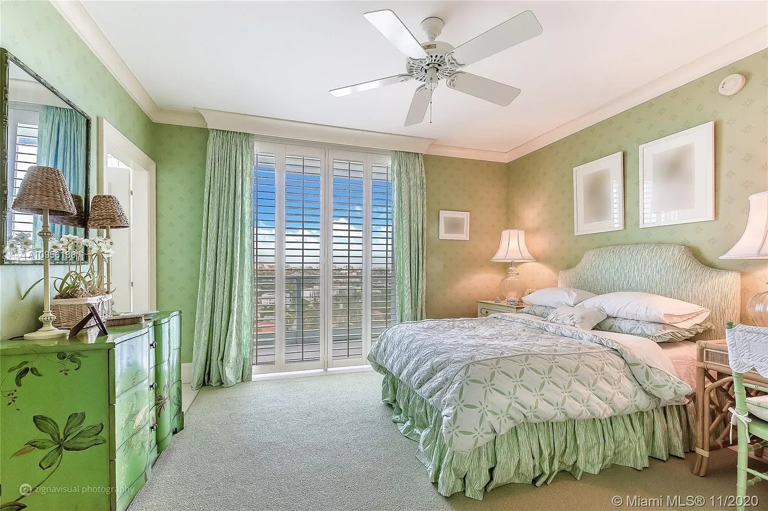 2627 S Bayshore Dr APT #1802