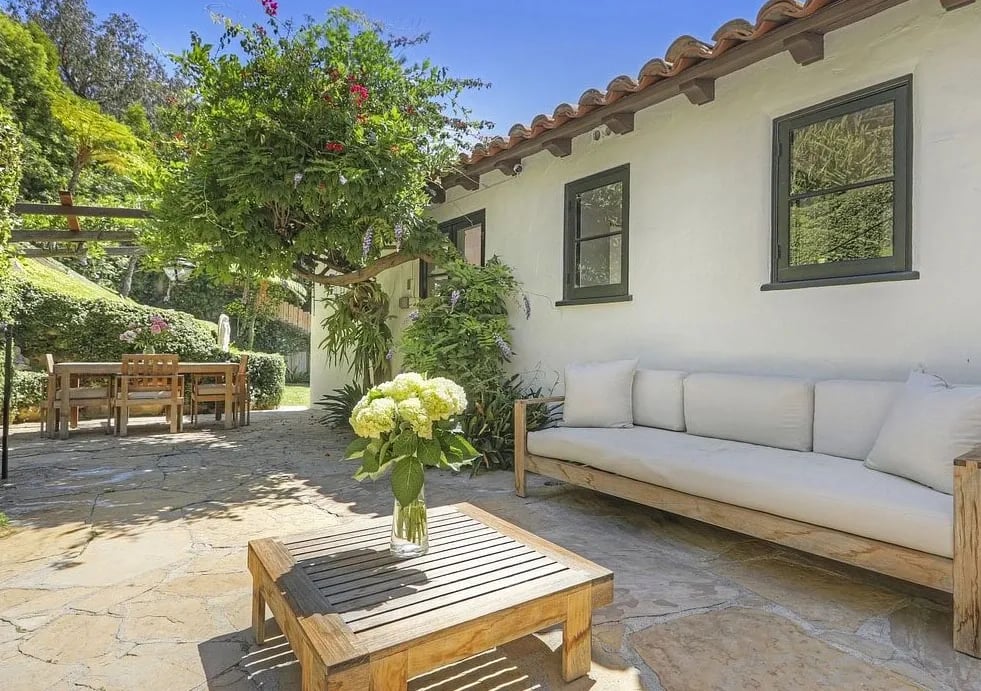Married ‘Bullet Train’ Producers Buy Swank Digs in Outpost Estates