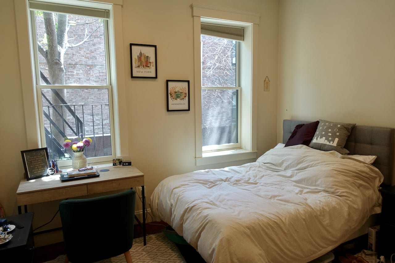 Back Bay / South End Border - Renovated 1 bed 1 bath - Common Laundry - JUNE 1