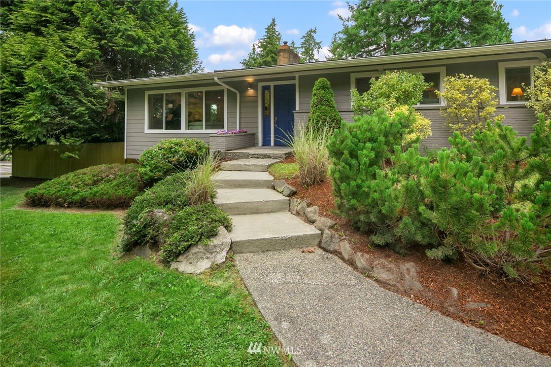 19627 104th Ave NE