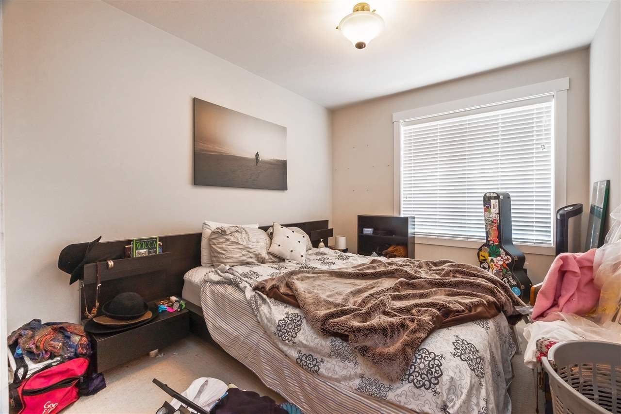 2259 165 St