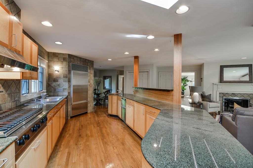 27 Phillips Pond Rd