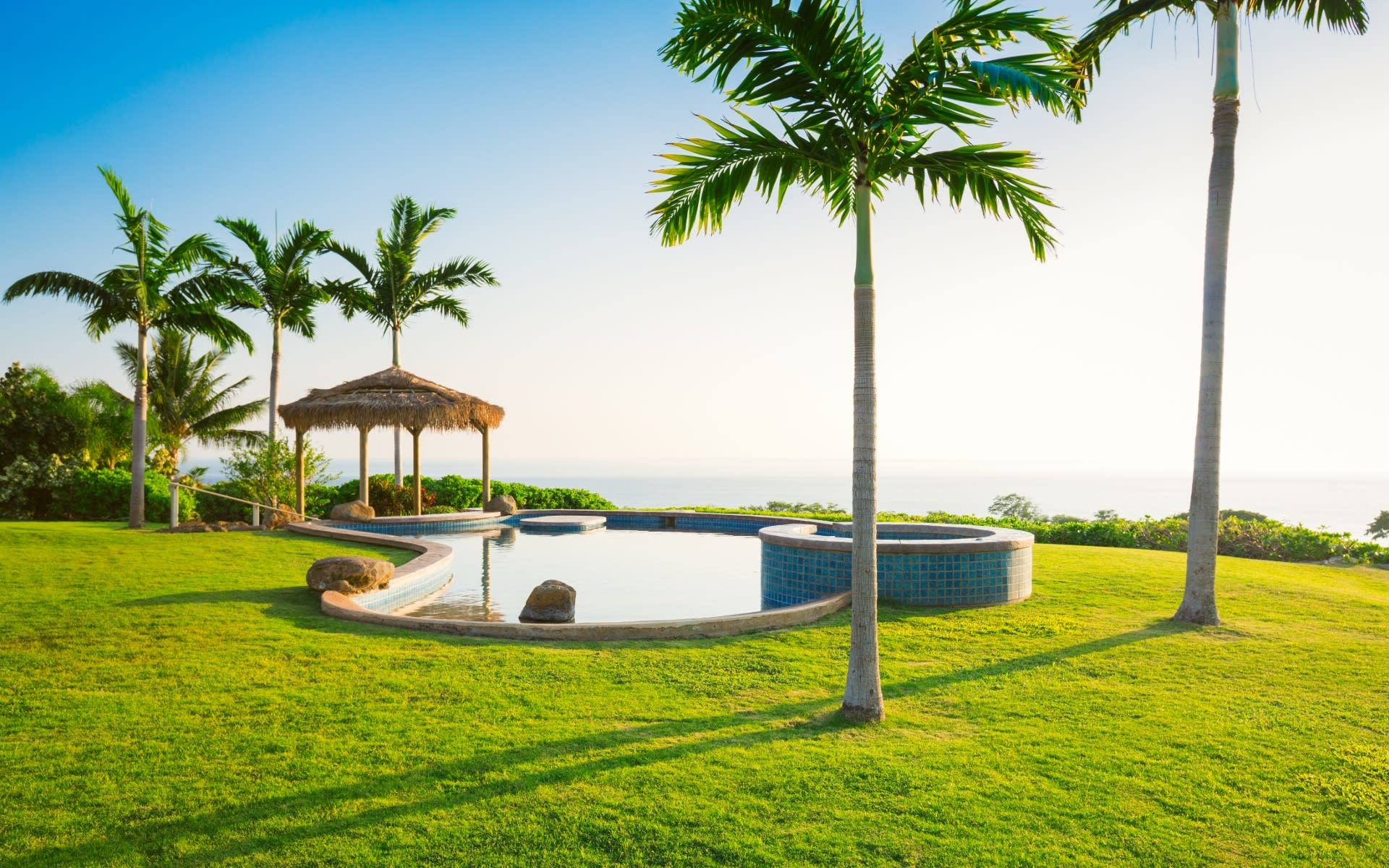 Aqualane Shores picture