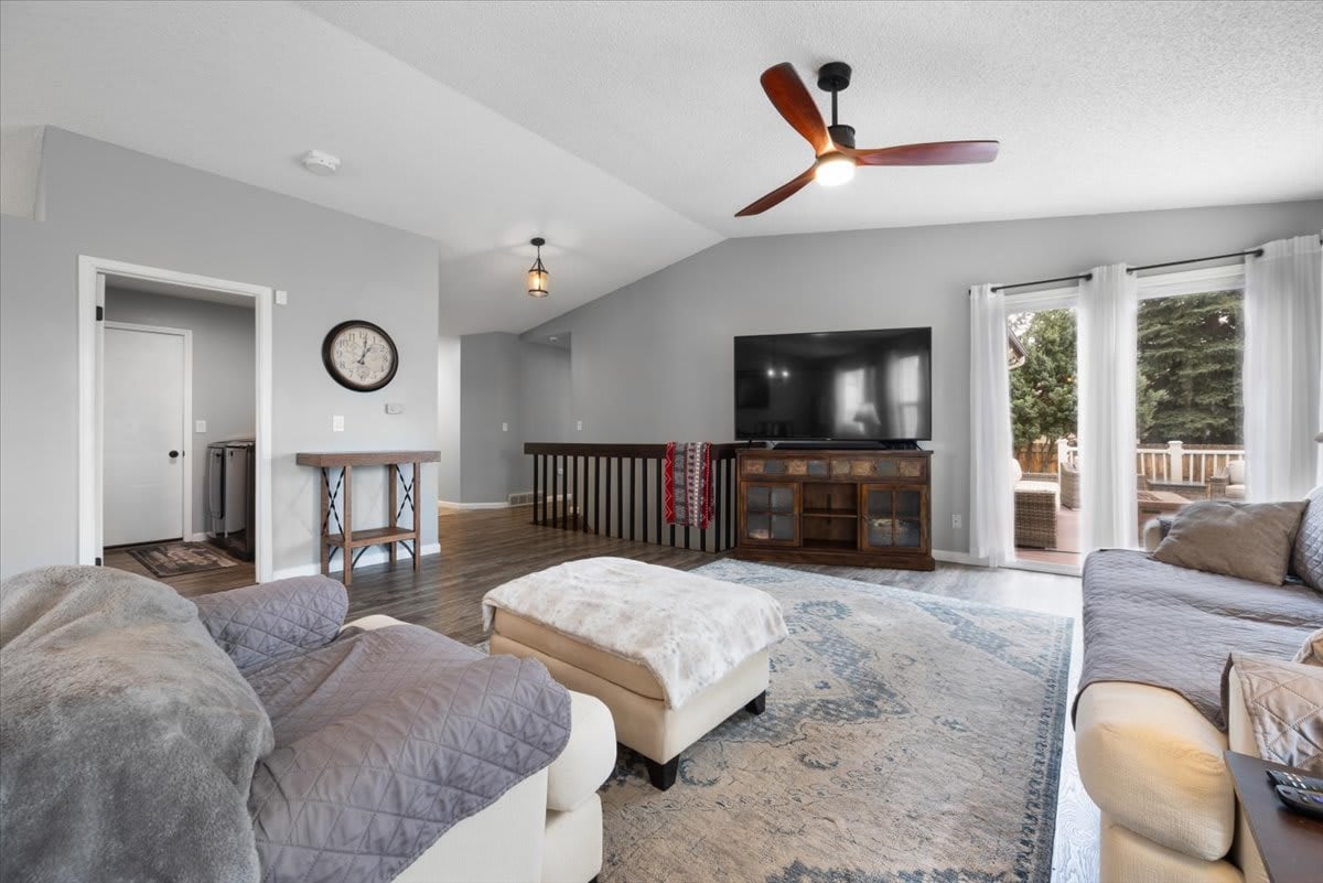 330 Hinks Court
