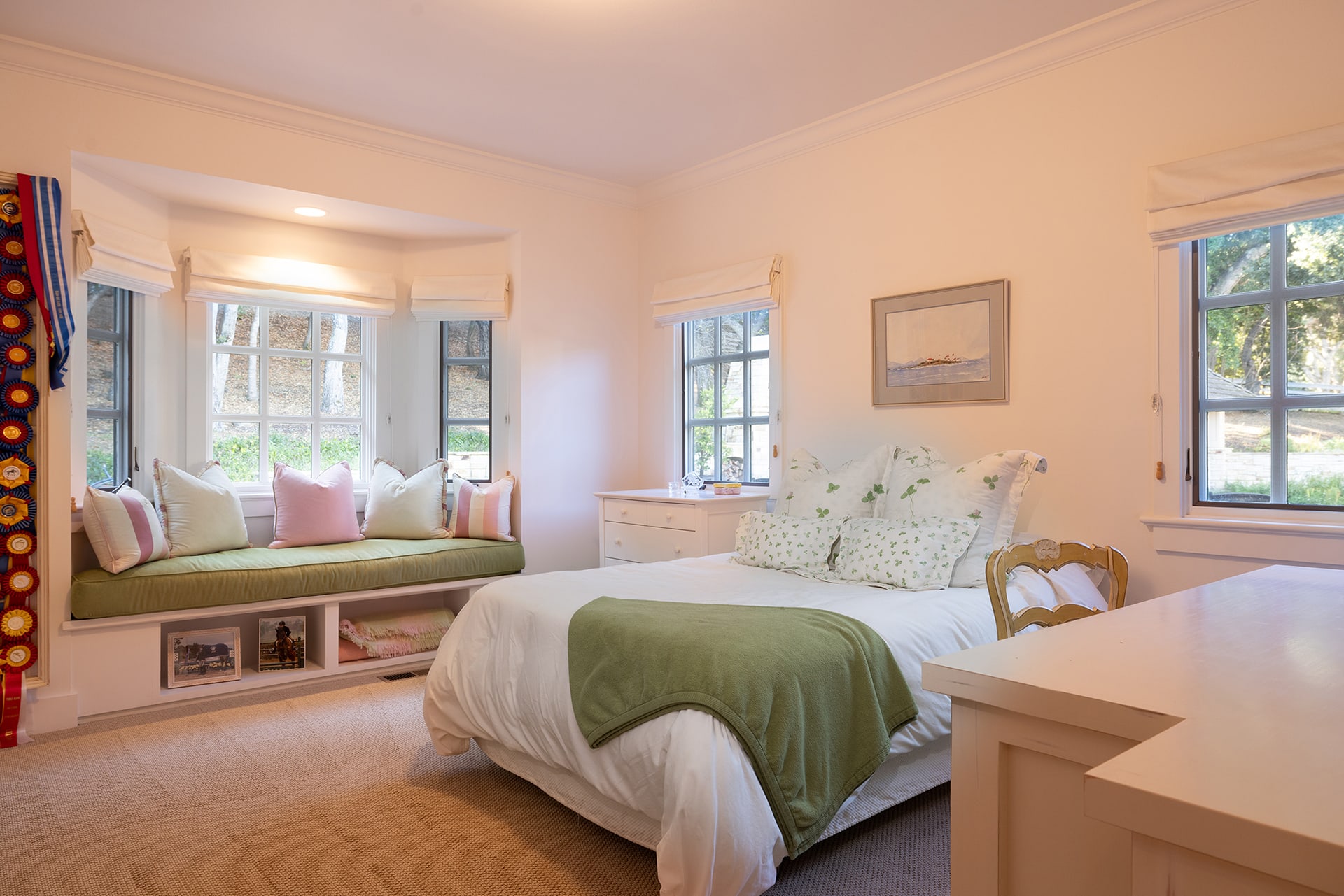 Peaceful French Country Estate - 5 Sleepy Hollow Dr
