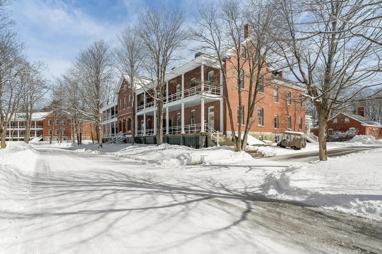 New Listing! 46 McKinley Court, Great Diamond Island, Maine – $575,000