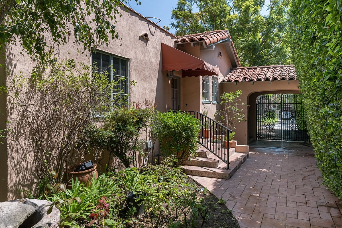 333 S Linden Dr