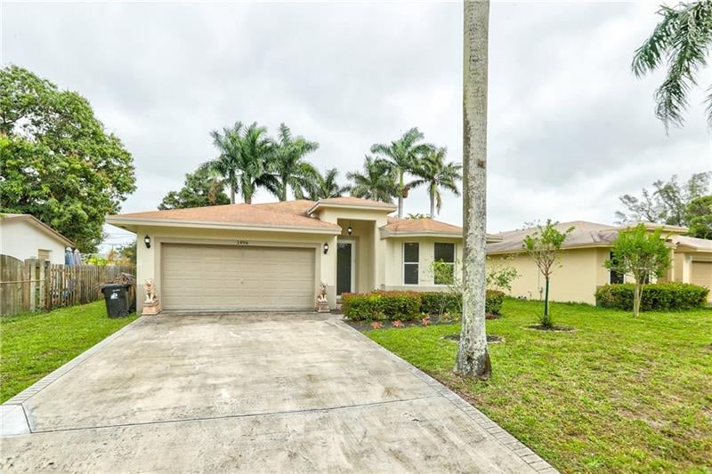 1496 SW 29th Ter