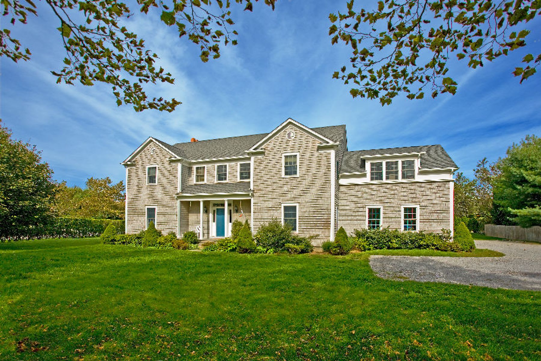Charming and Cozy in Southampton Village