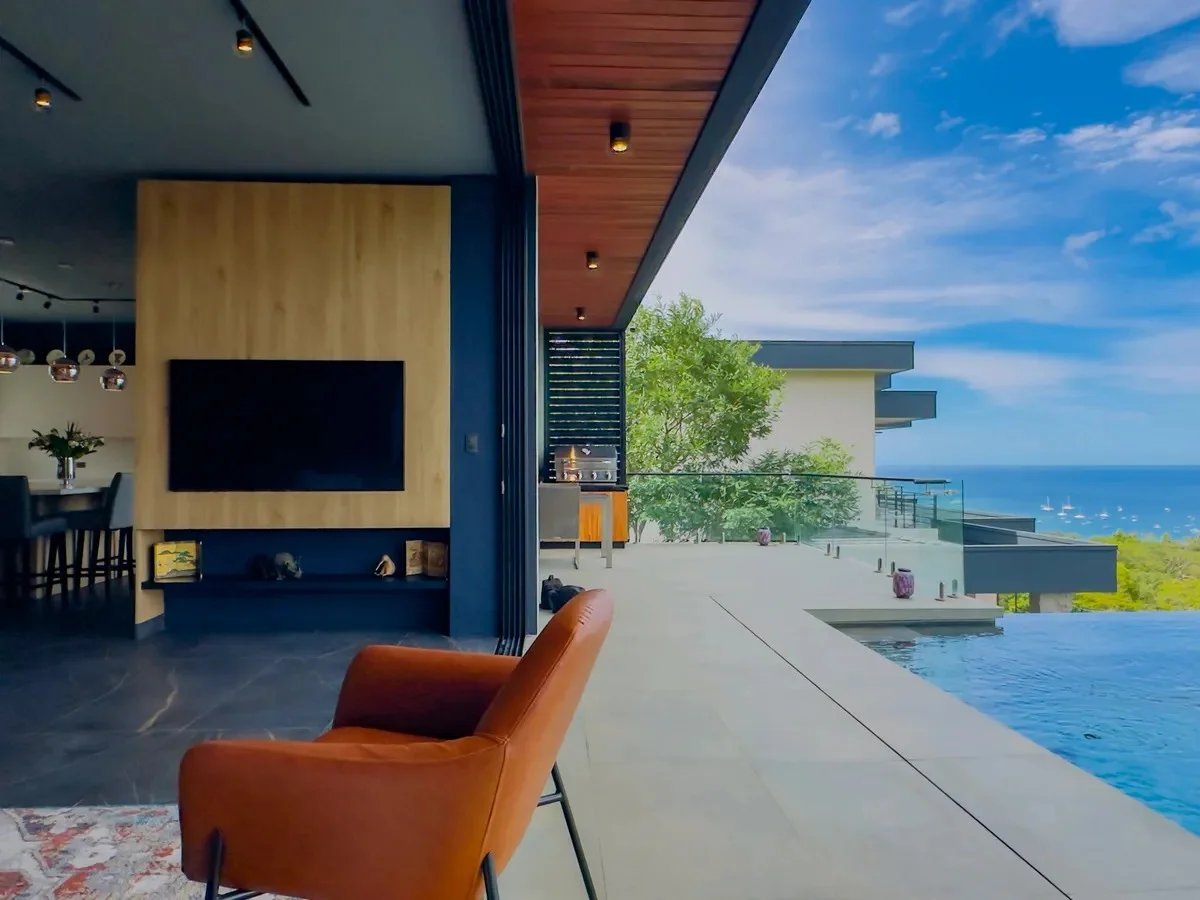 Elevated Infinity Pool Home, Papagayo, Guanacaste