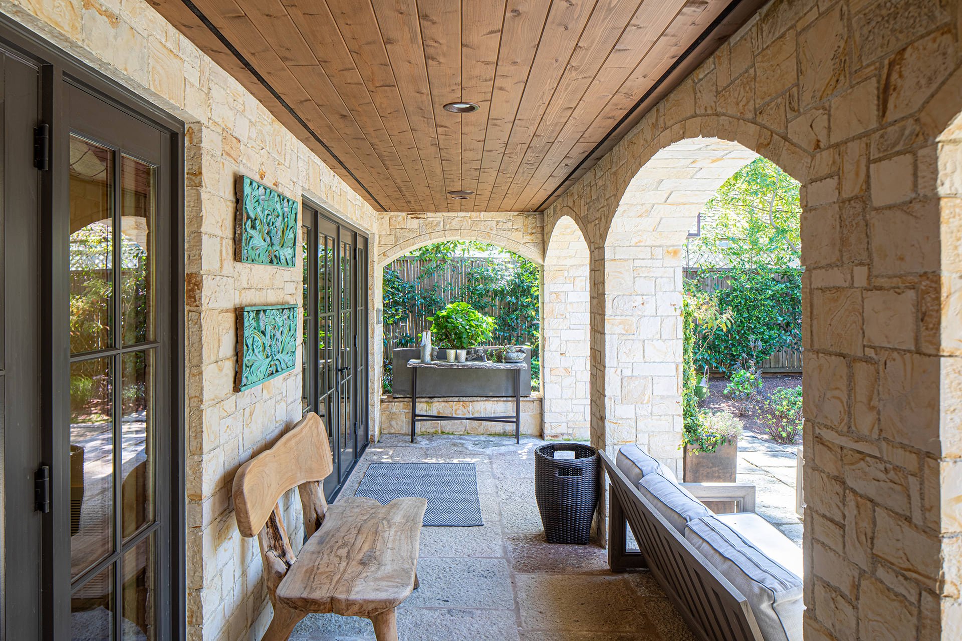 Carmel Golden Rectangle - Lincoln 4 SW of 12th