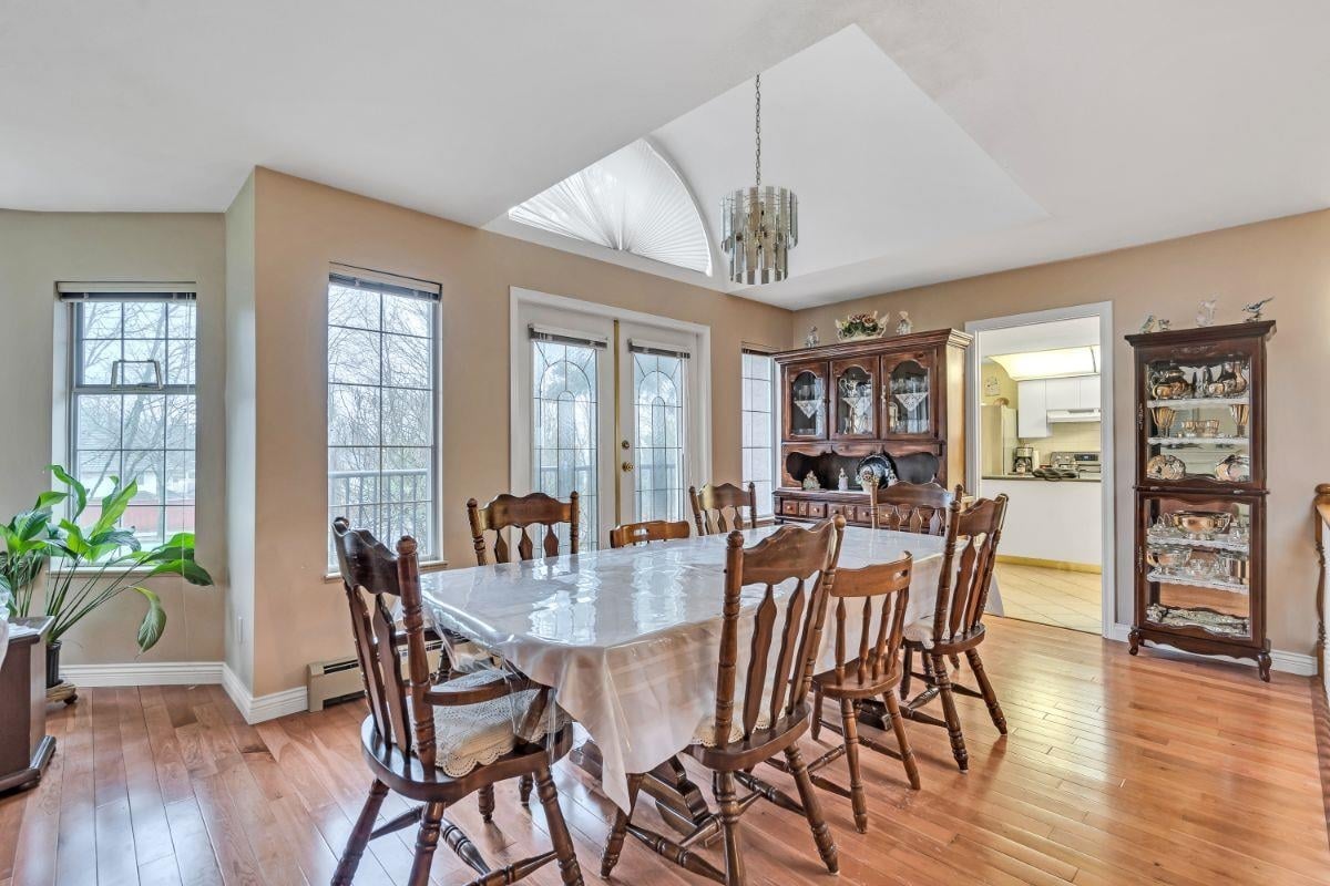 7562 Cariboo Road Rd, Burnaby