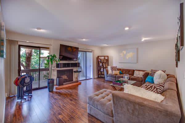 15014 Magnolia Bl 10 Sherman Oaks, CA