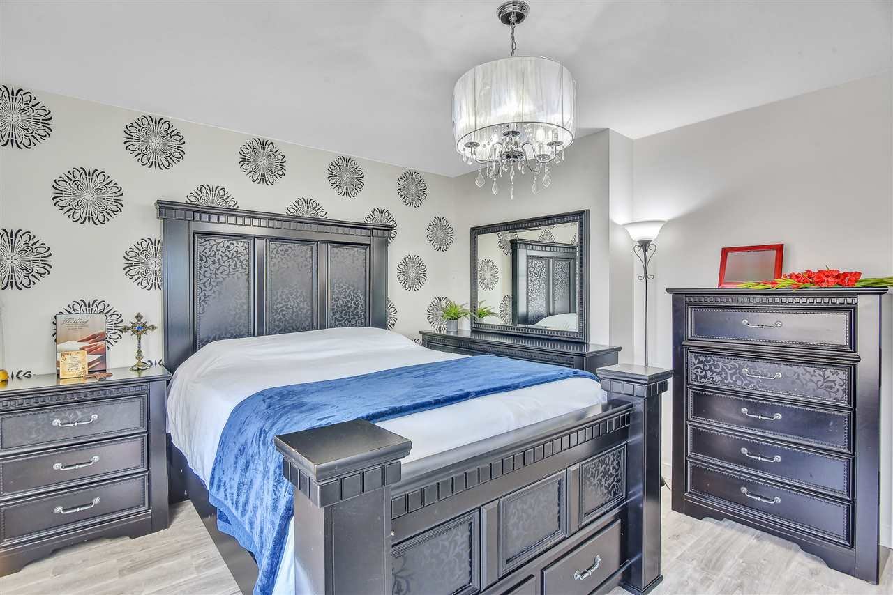 1-14377 60 Avenue, Surrey